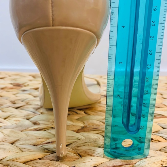 Classic nude, strappy stiletto - Picture 2 of 4